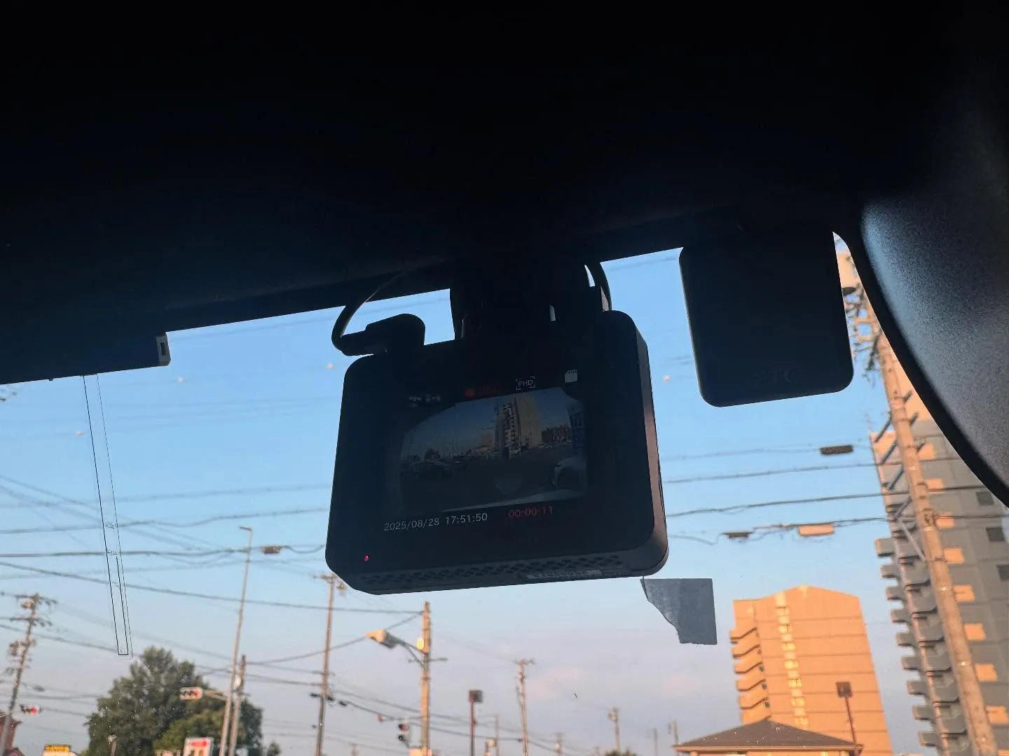 オーダーをいただきましたS様の大切なNBOXカスタムへのナビ...