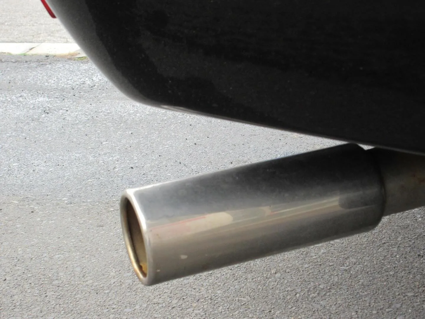 🚗✨ 2009年モデルのキャデラックエスカレードが三井物産正...